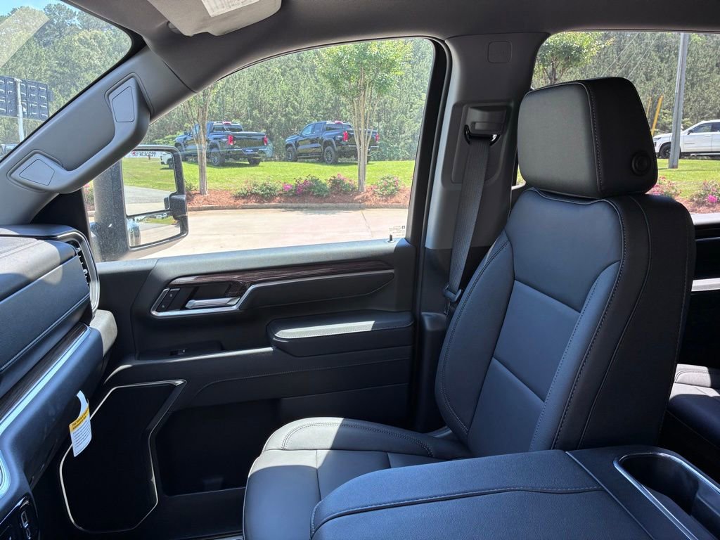 New 2026 Chevrolet Silverado 3500 LT w/ All Star Edition AWD/4WD image 30