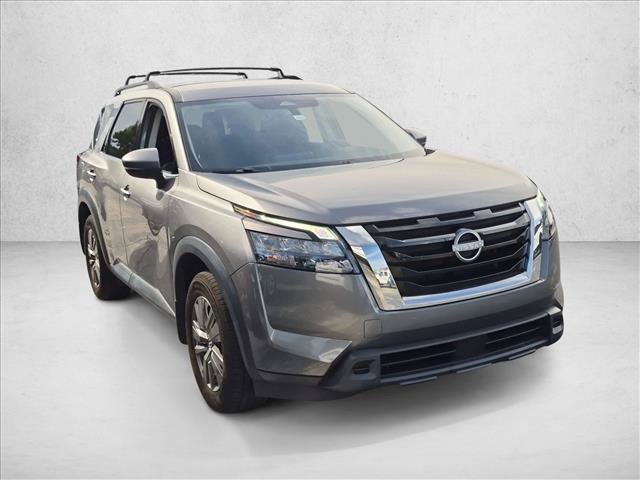 Used 2023 Nissan Pathfinder SV FWD image 3
