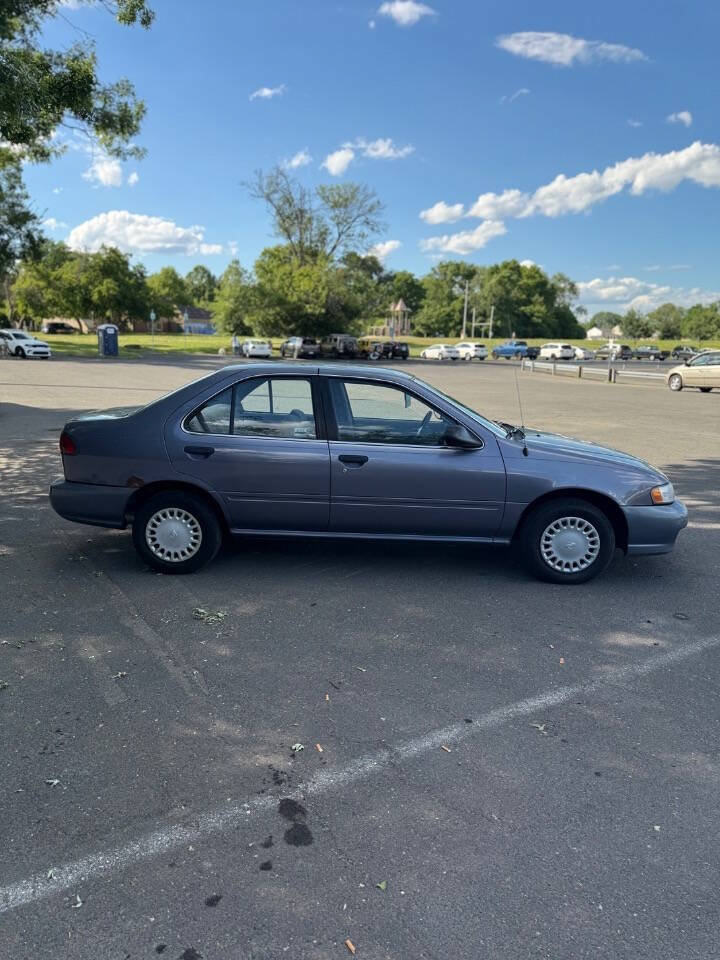 Used 1999 Nissan Sentra XE FWD image 7