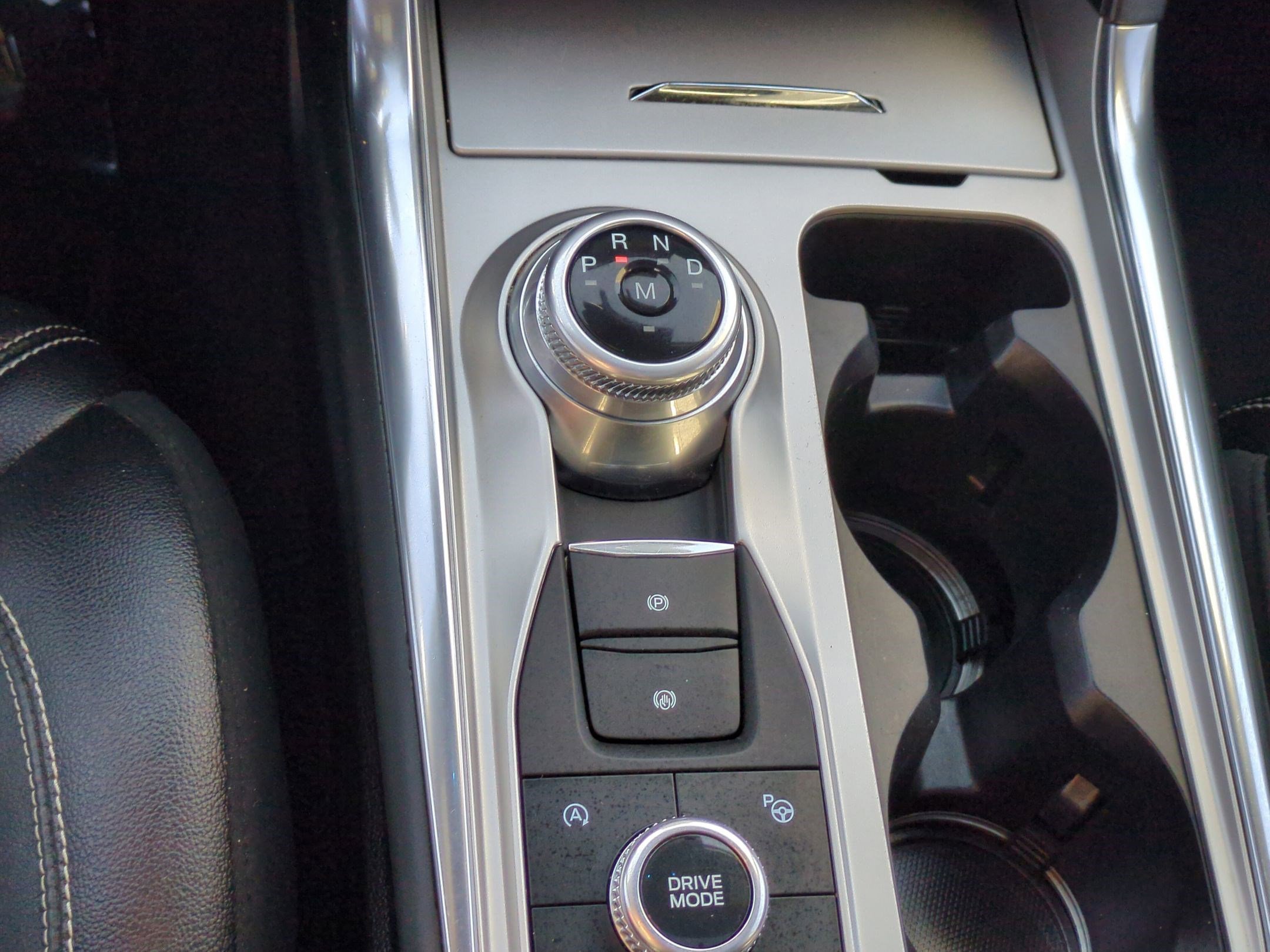 Used 2020 Ford Explorer ST w/ ST Street Pack image 27