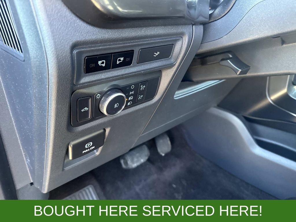 Certified 2022 Ford F150 XLT w/ Equipment Group 302A High image 21