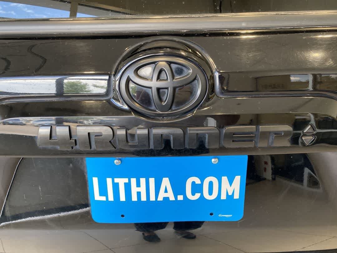Used 2019 Toyota 4Runner Limited AWD/4WD image 12