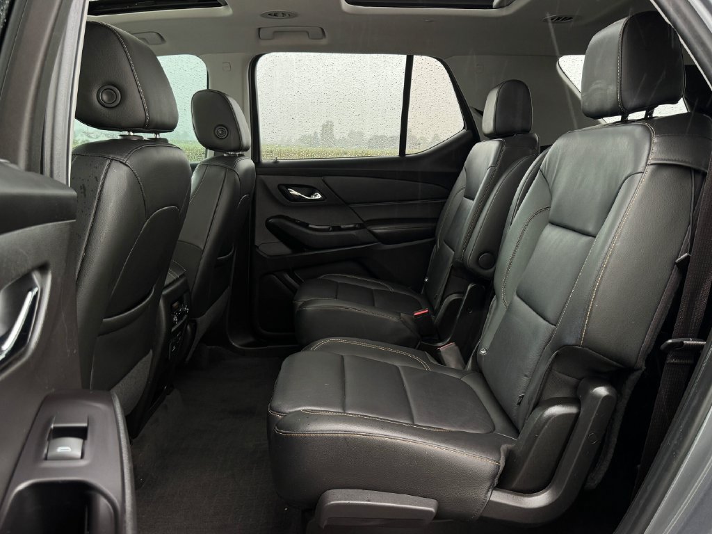Used 2019 Chevrolet Traverse RS AWD/4WD image 25