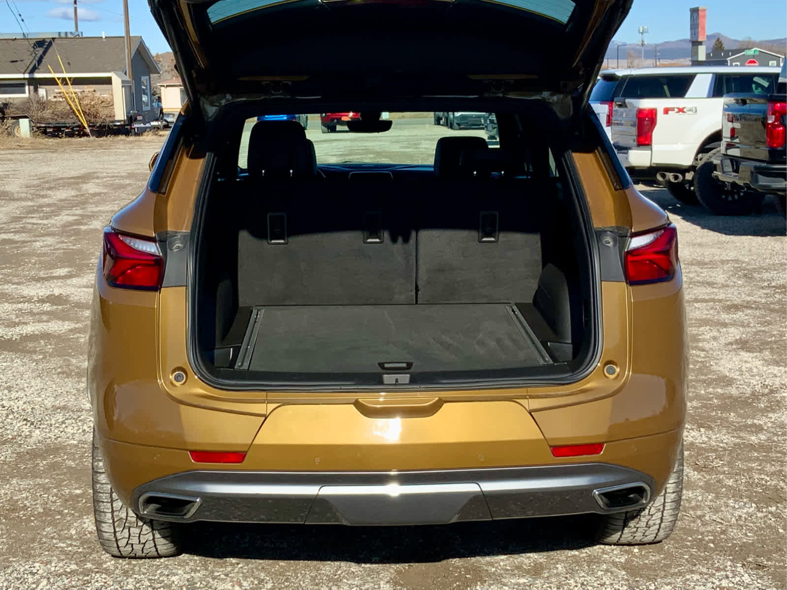 Used 2019 Chevrolet Blazer Premier w/ Sun and Wheels Package image 14