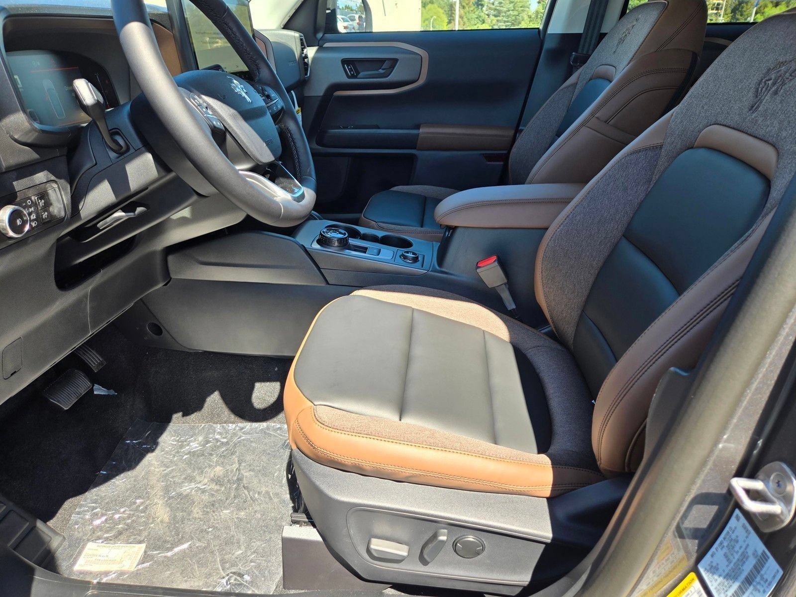 New 2026 Ford Bronco Sport Outer Banks w/ Outer Banks Tech Package+ AWD/4WD image 10