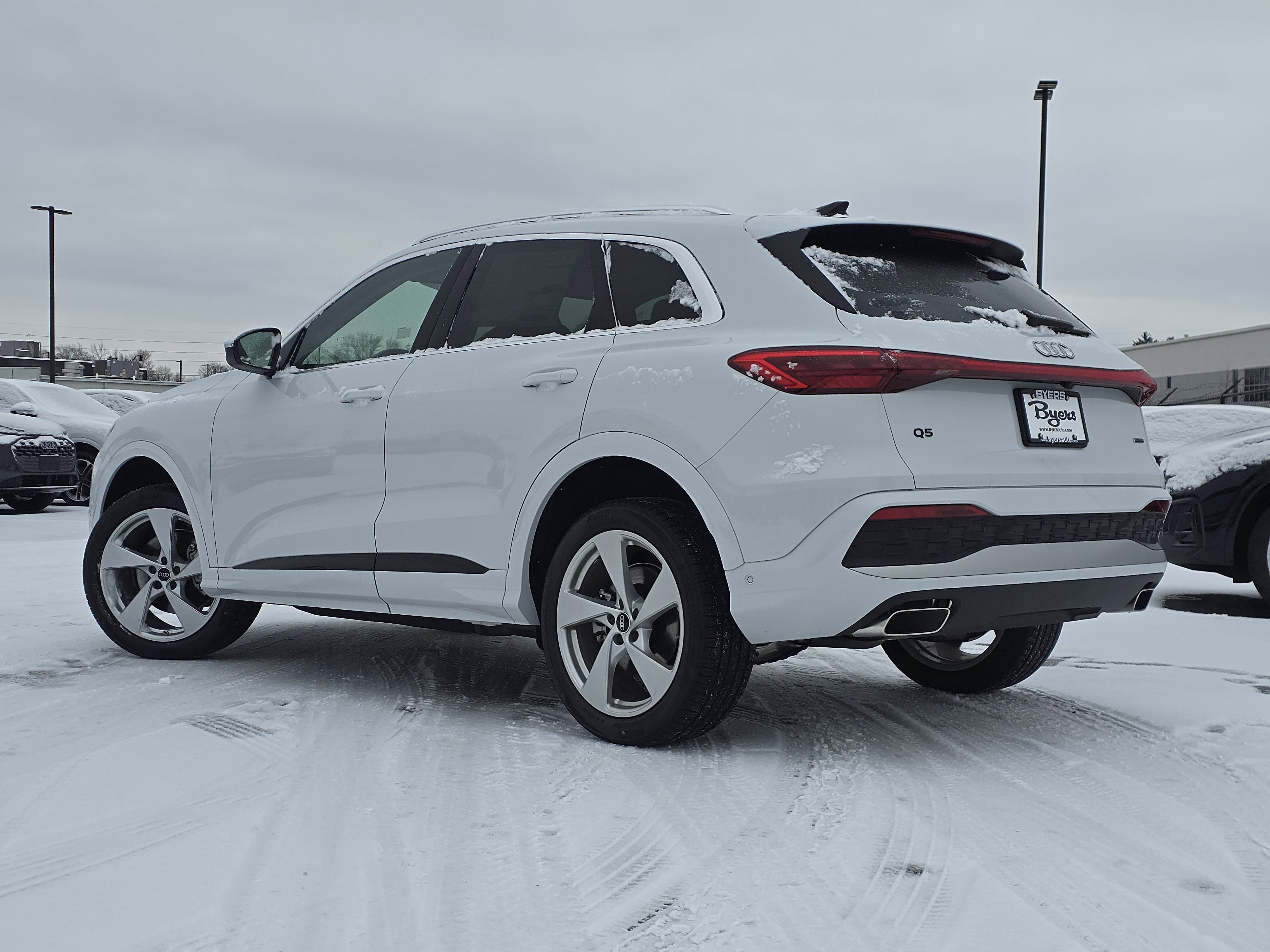 New 2025 Audi Q5 Premium Plus image 33