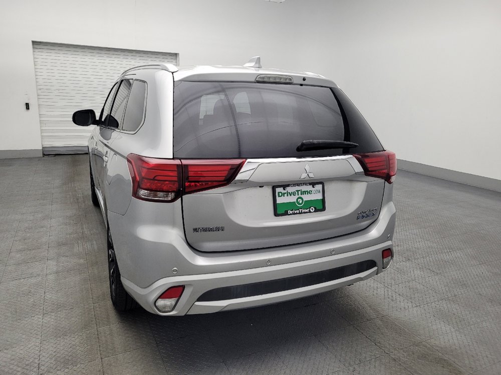 Used 2018 Mitsubishi Outlander SEL image 6
