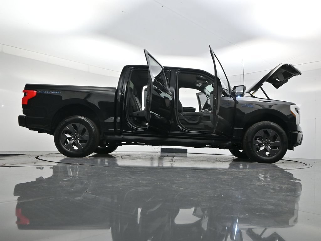 Used 2024 Ford F150 Lightning Flash AWD/4WD image 59