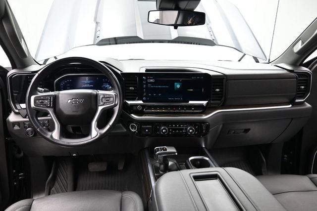 Used 2022 Chevrolet Silverado 1500 LT Trail Boss w/ LT Trail Boss Premium Package AWD/4WD image 18