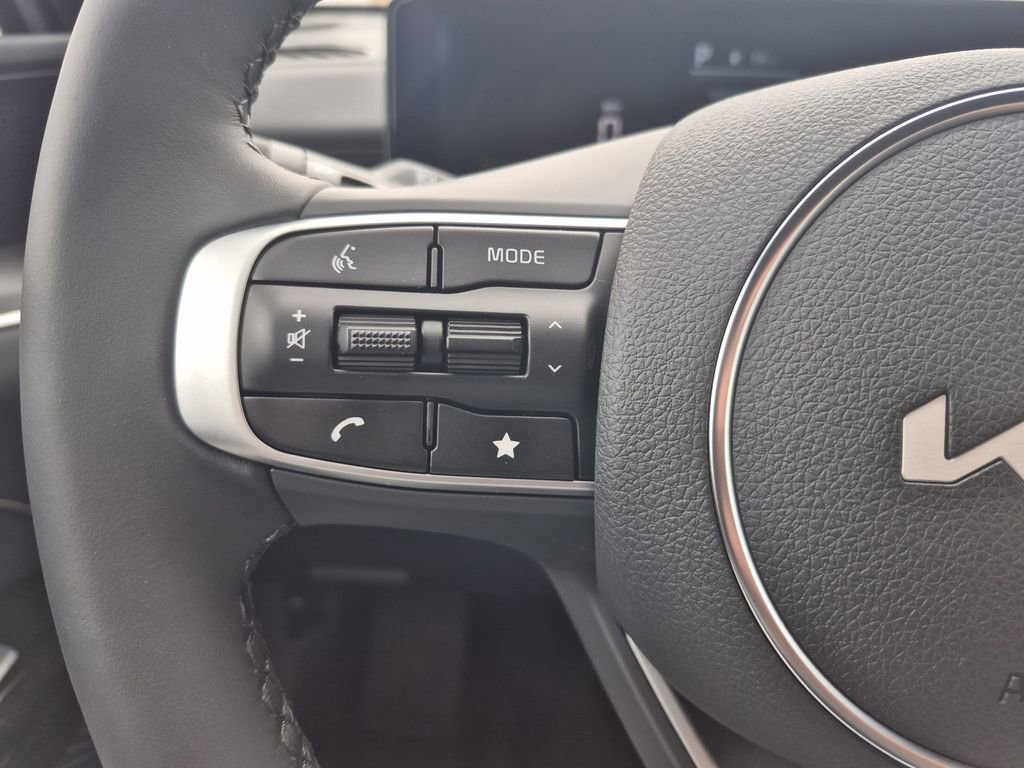 New 2026 Kia K5 GT-Line image 18