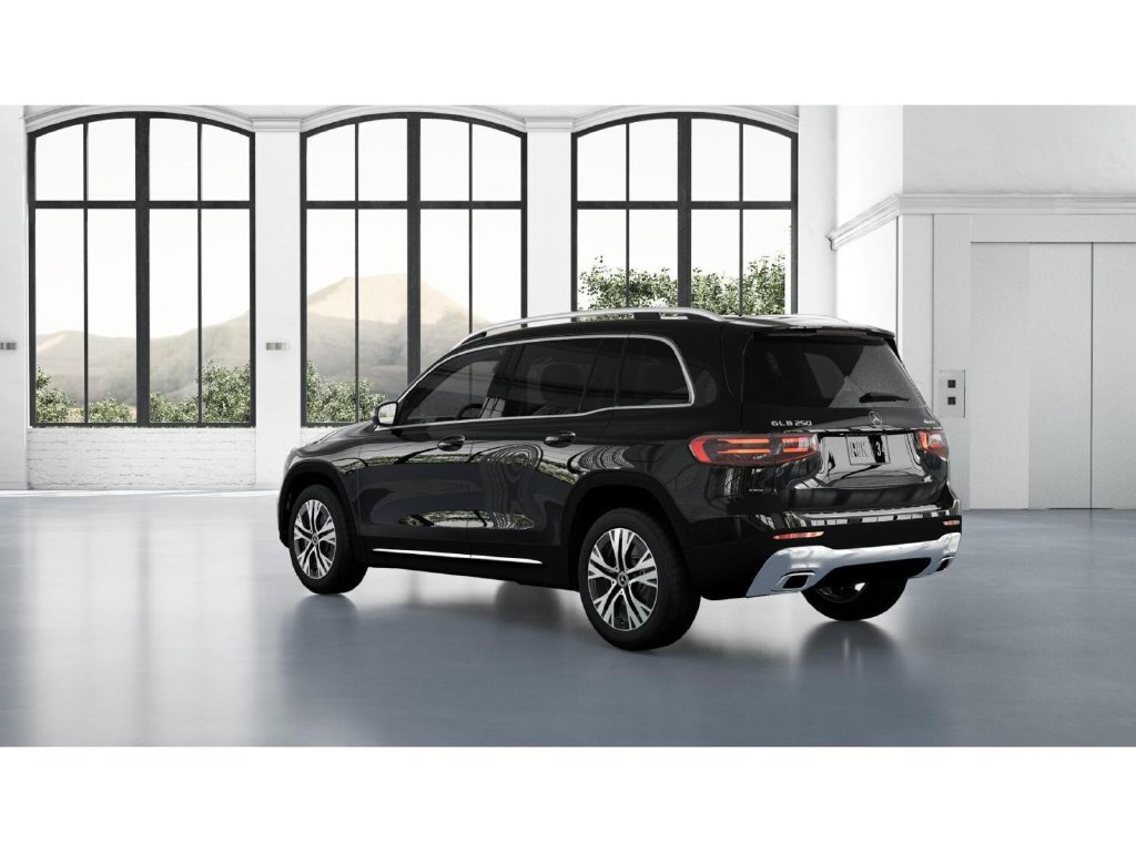 Certified 2026 Mercedes-Benz GLB 250 4MATIC image 29