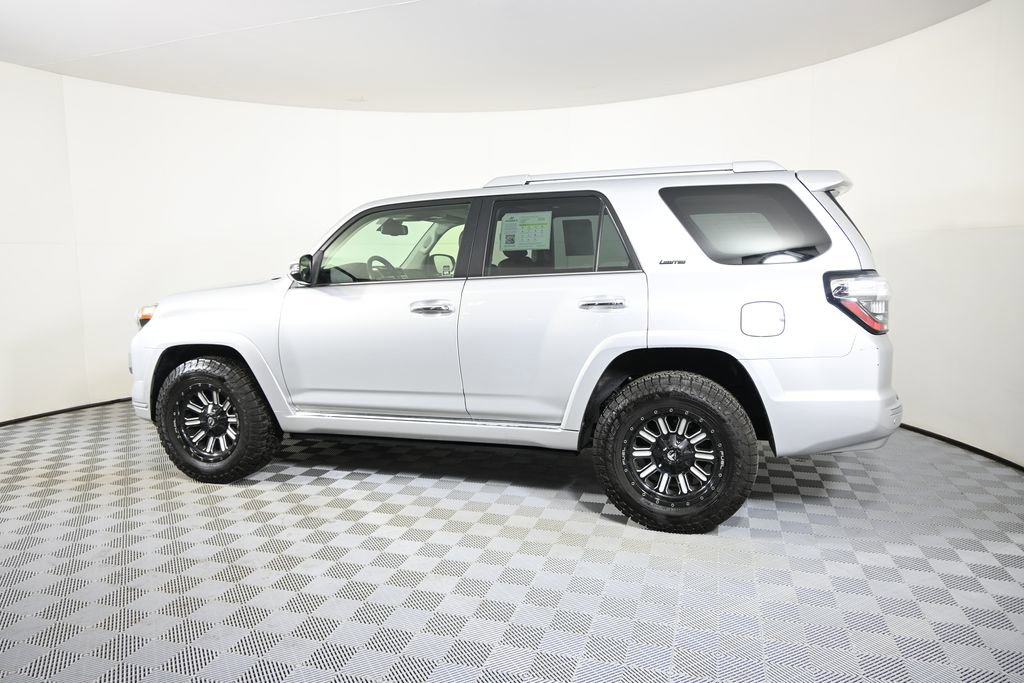 Used 2024 Toyota 4Runner Limited image 3