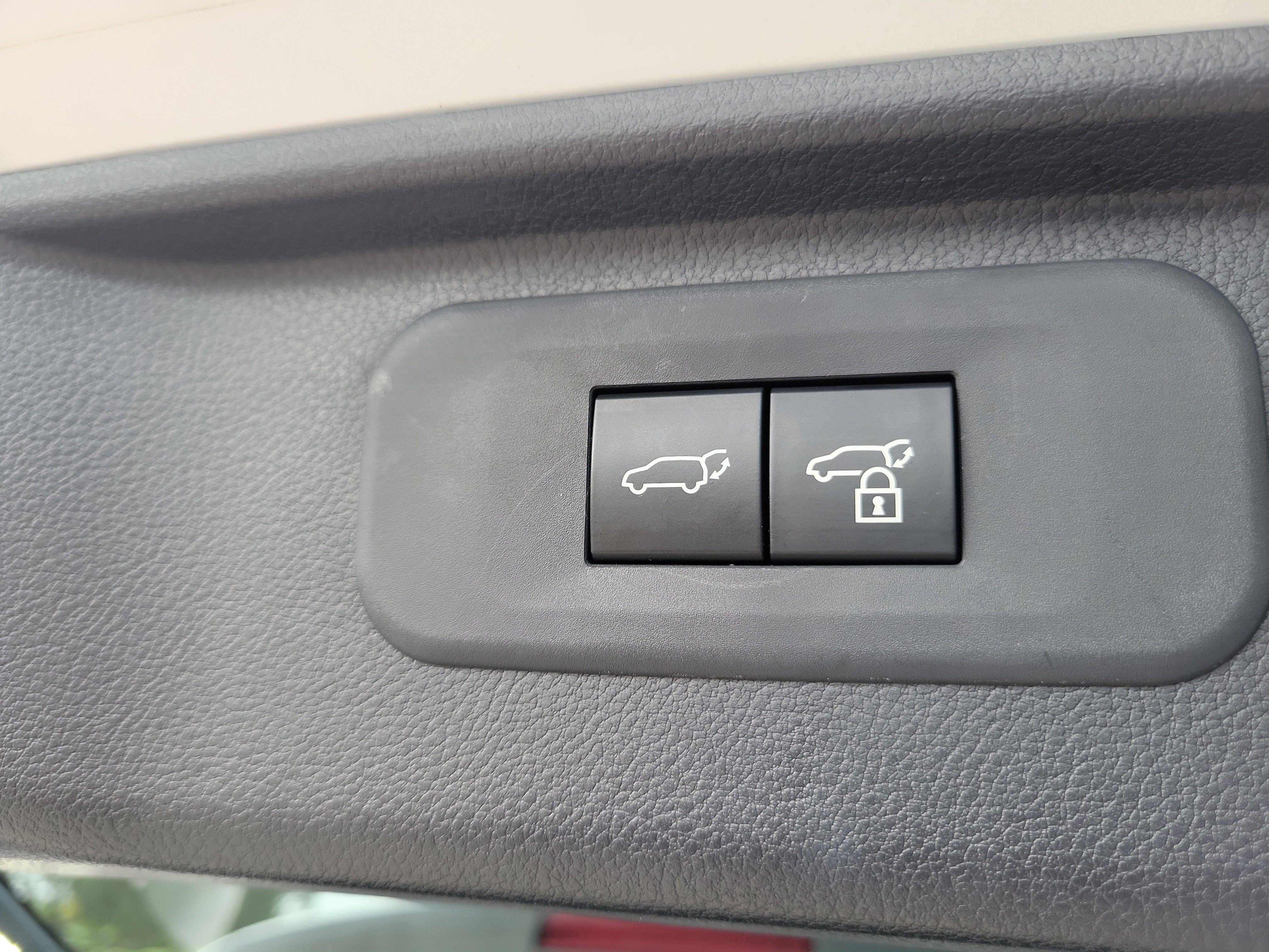 Used 2025 Toyota Grand Highlander FWD image 10