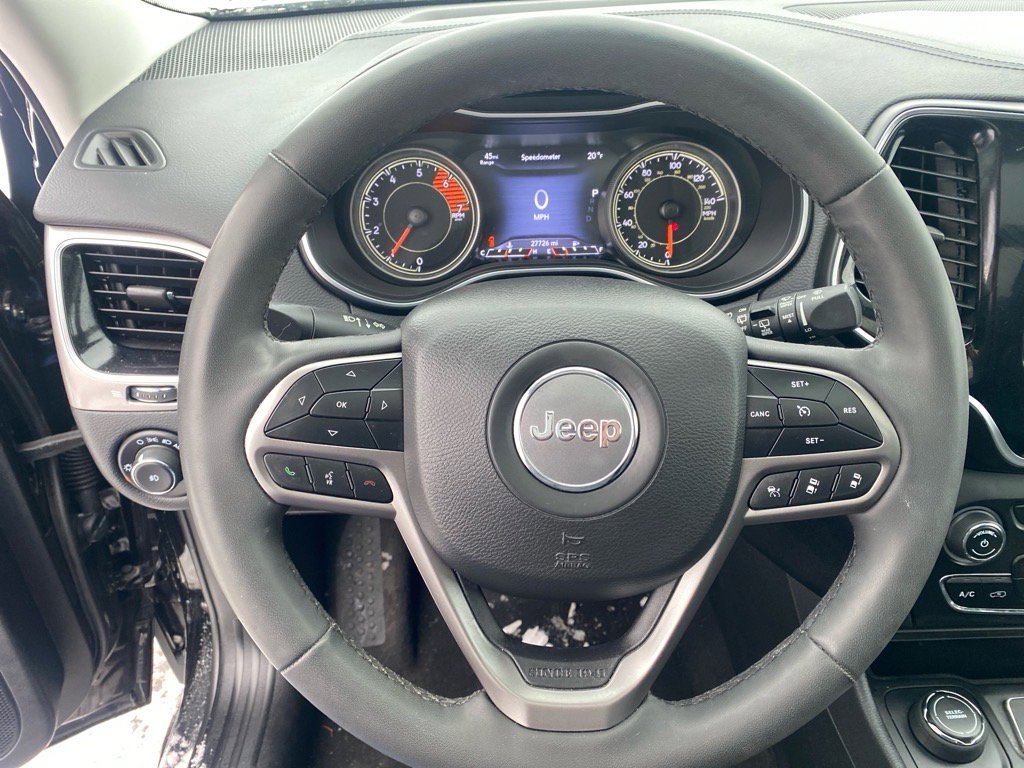 Used 2022 Jeep Cherokee Limited AWD/4WD image 10