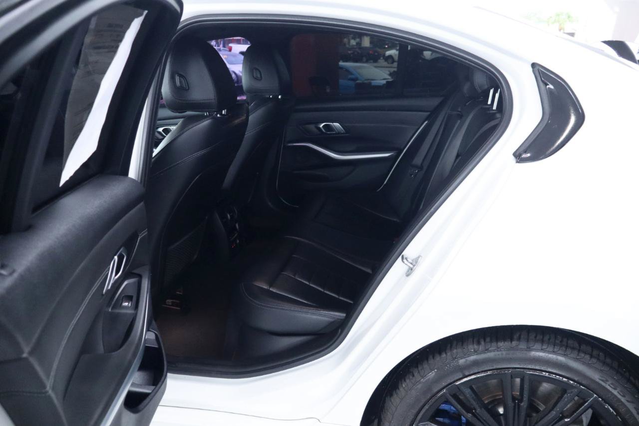 Used 2020 BMW M340i RWD image 33