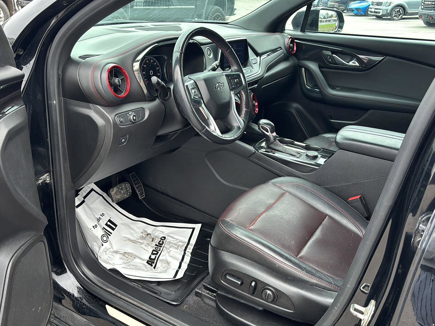 Used 2019 Chevrolet Blazer RS w/ Sun and Wheels Package image 15