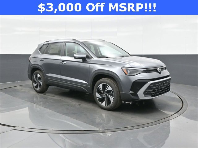 New 2026 Volkswagen Taos SE image 1