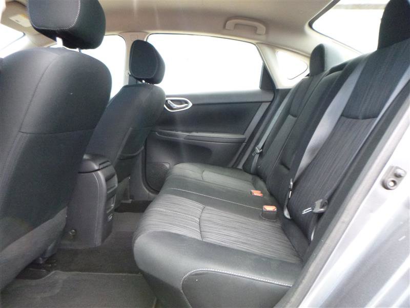 Used 2018 Nissan Sentra SV FWD image 6