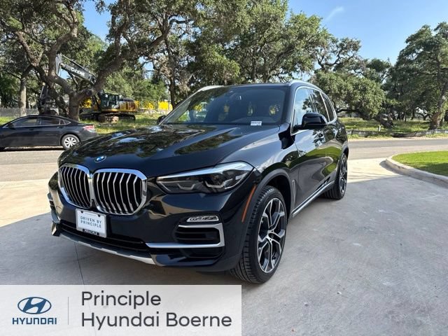 Used 2021 BMW X5 sDrive40i w/ Premium Package RWD image 2