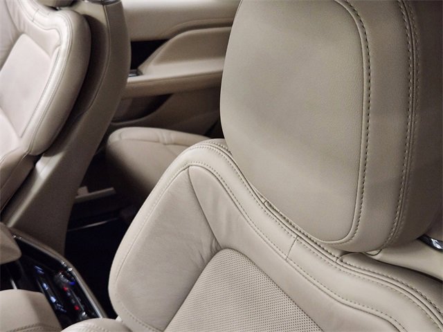 Used 2020 Lincoln Navigator Reserve w/ Luxury Package image 14