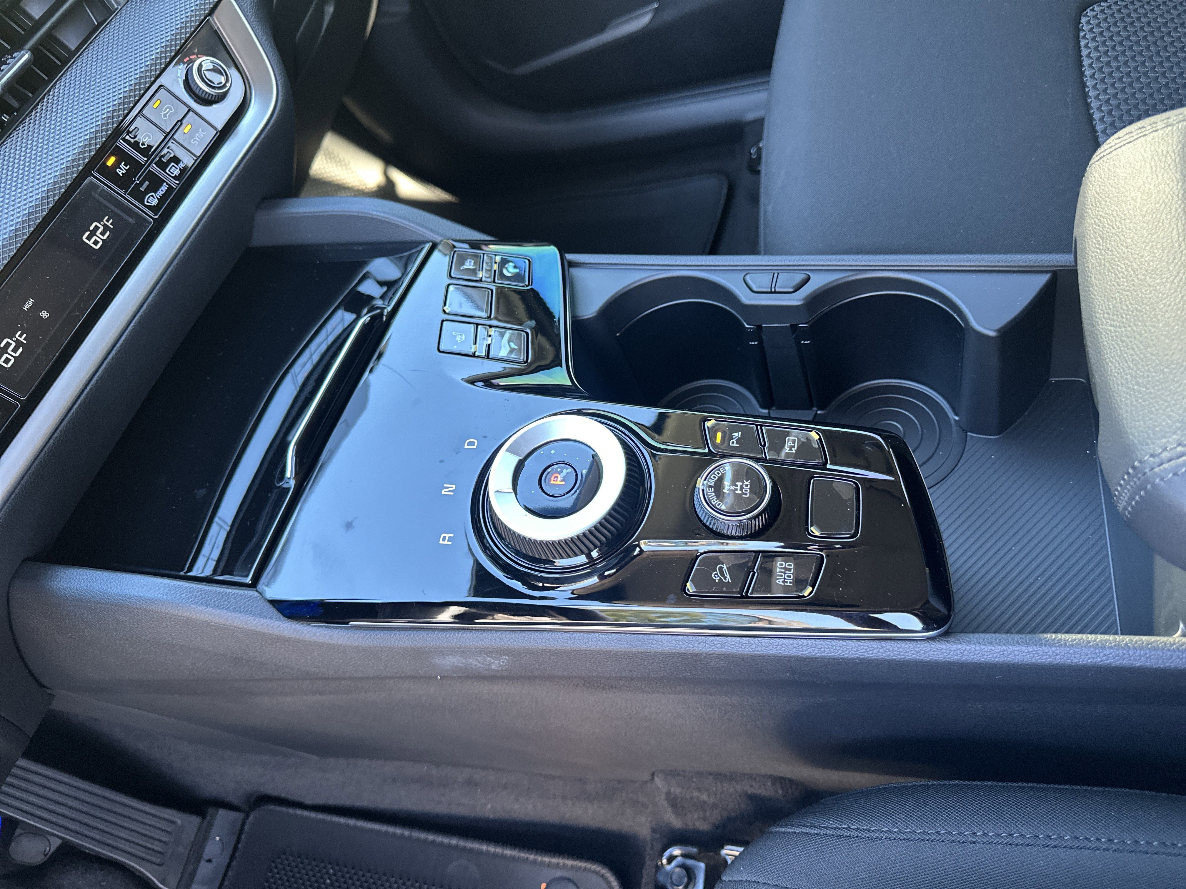 New 2025 Kia Sportage LX image 8