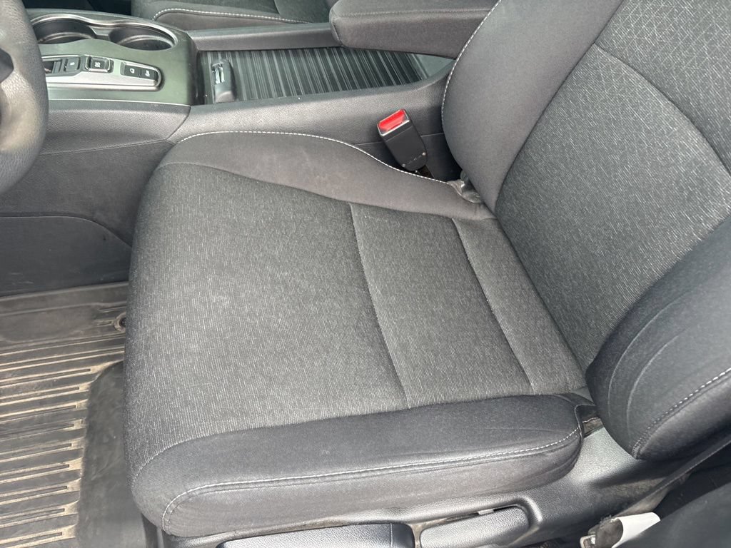 Used 2021 Honda Passport Sport image 12