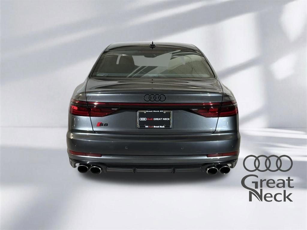 Used 2023 Audi S8 w/ S8 Comfort Plus Package AWD/4WD image 21