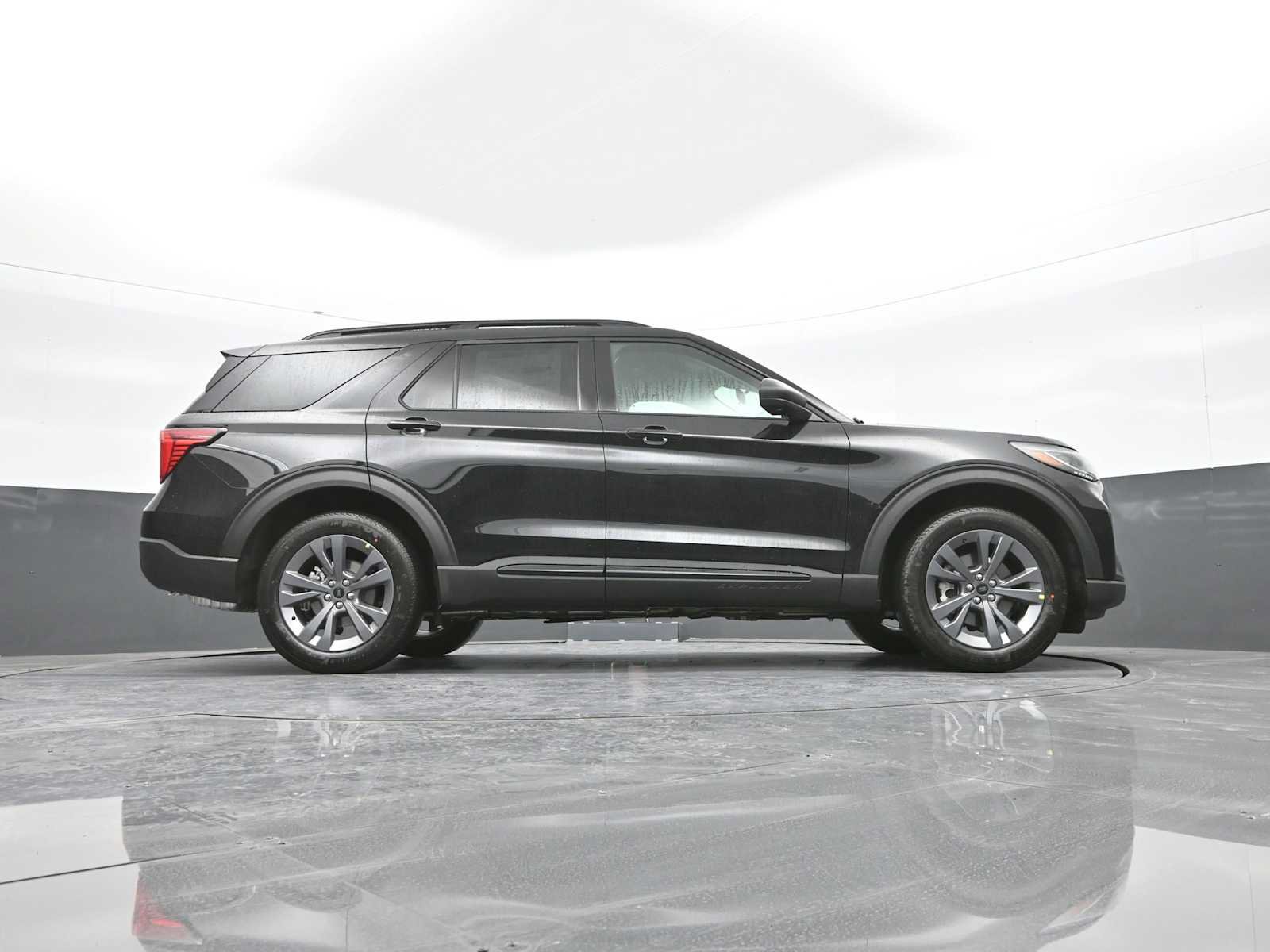 New 2026 Ford Explorer Active w/ Active Comfort Package AWD/4WD image 65