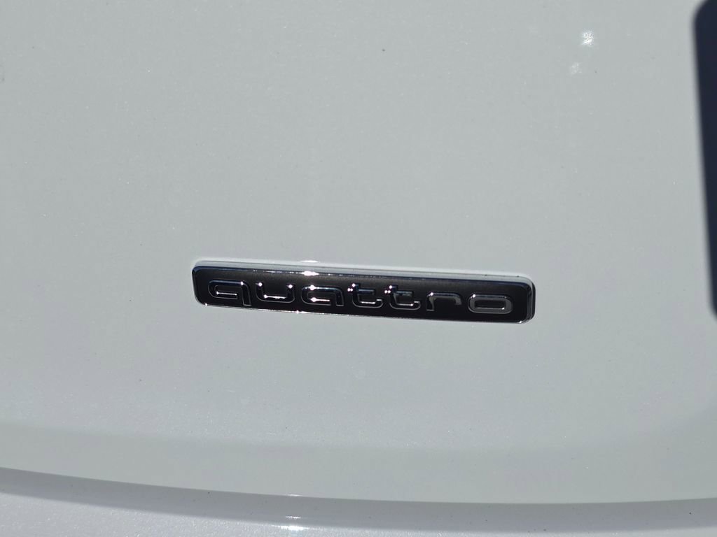 Used 2022 Audi Q5 2.0T Premium Plus w/ Premium Plus Package image 16