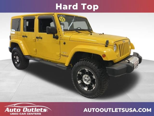 Used 2015 Jeep Wrangler Unlimited Sahara w/ Connectivity Group image 1