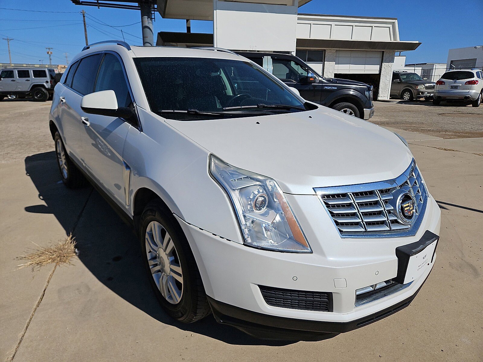 Used 2015 Cadillac SRX Luxury image 7