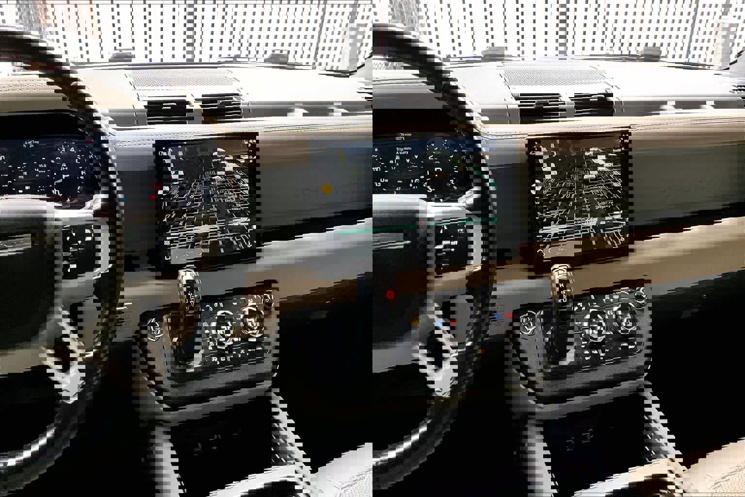 Used 2022 Land Rover Defender 110 SE image 7