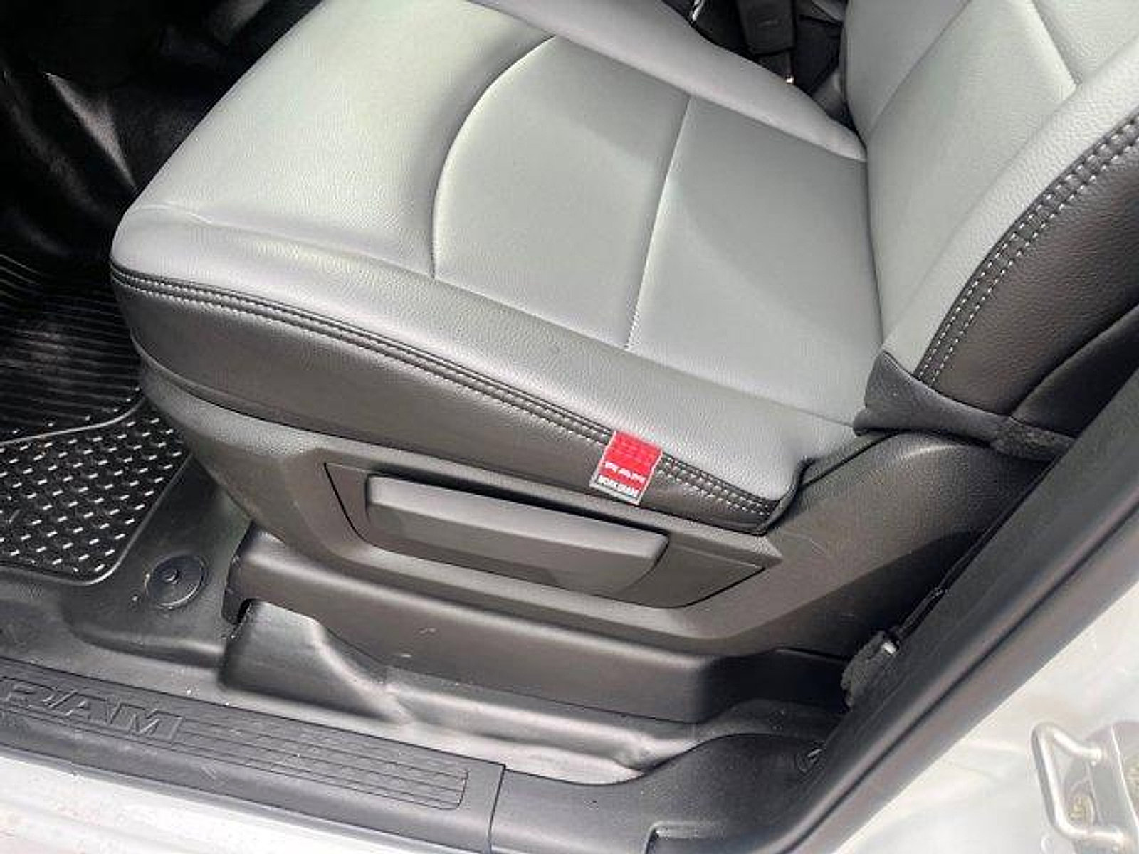 New 2026 RAM 2500 Tradesman image 10