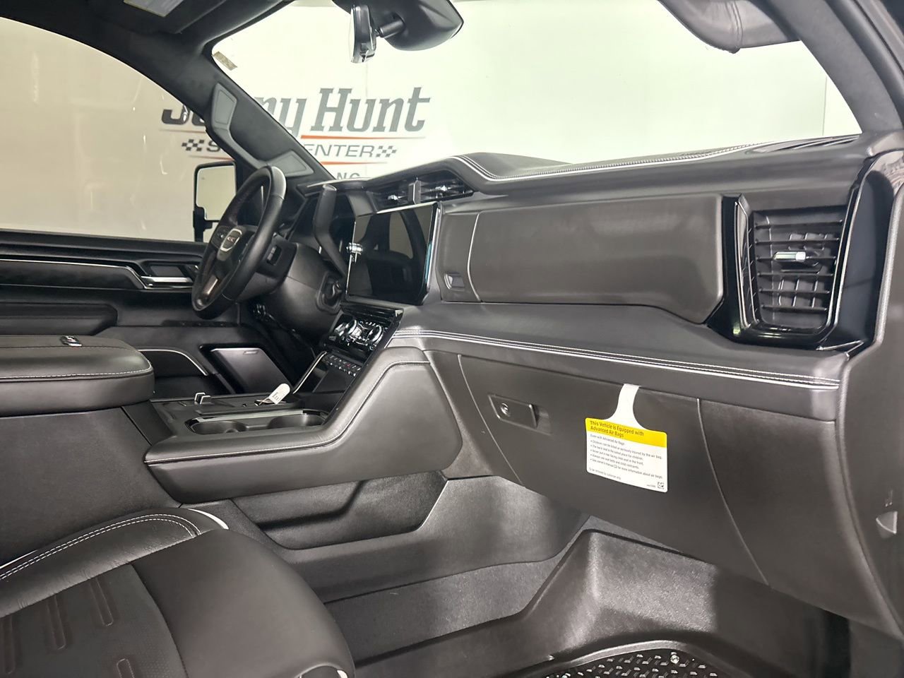 Used 2026 GMC Sierra 2500 AT4X AWD/4WD image 32