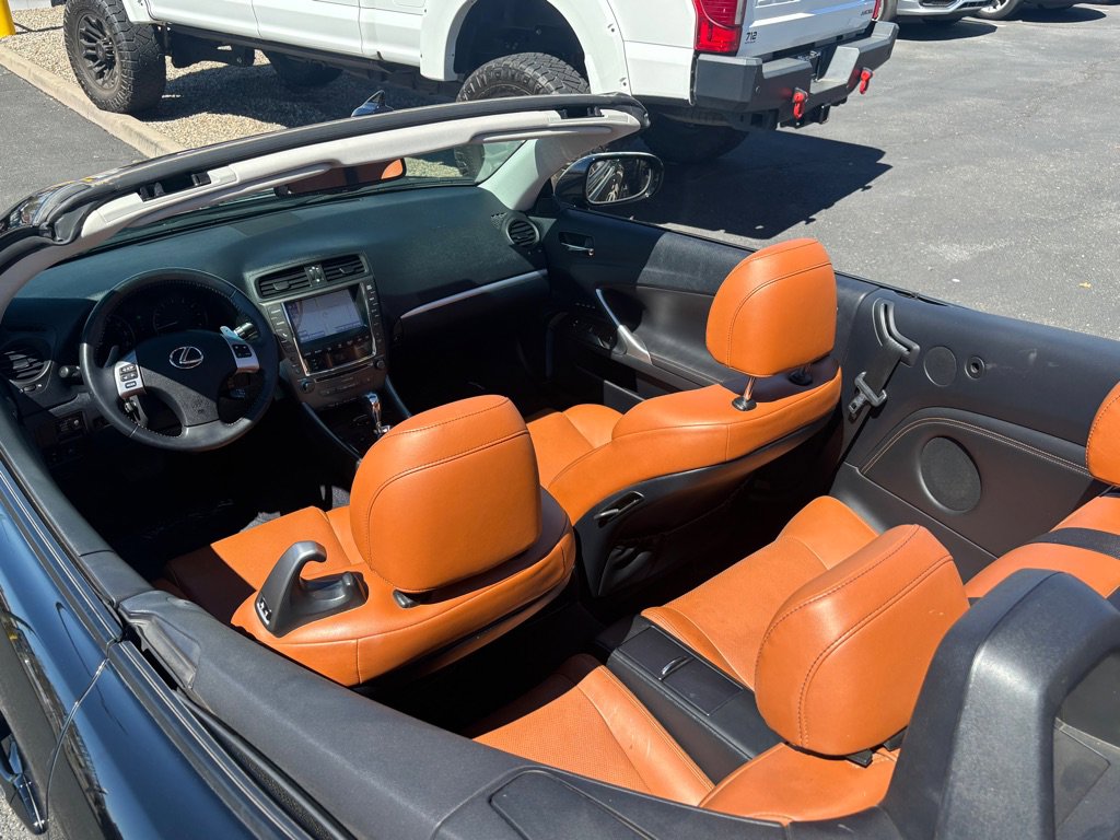 Used 2014 Lexus IS 250C w/ Luxury Package RWD image 53