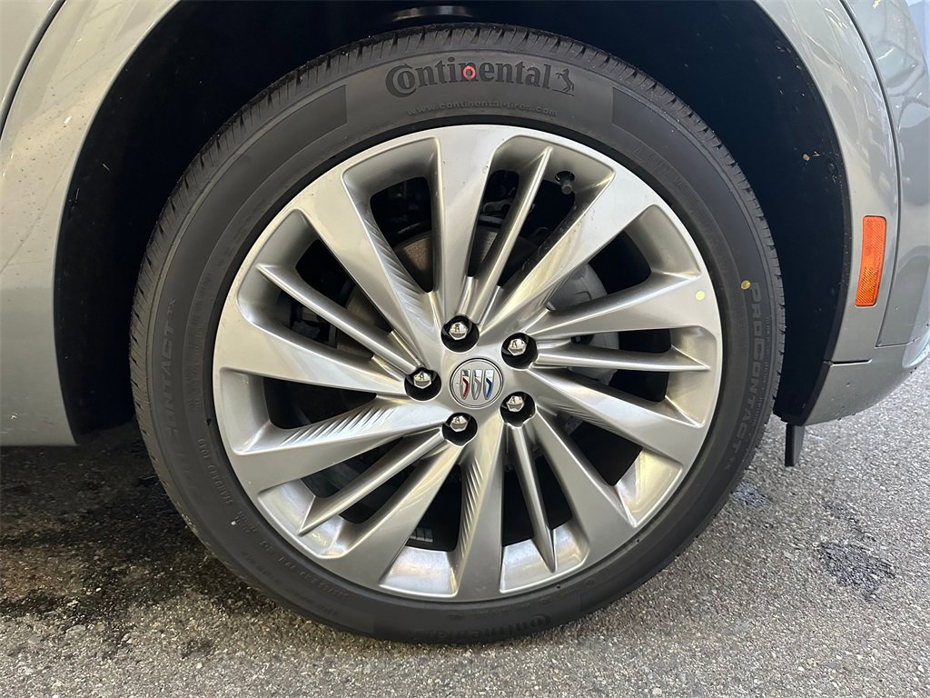 New 2026 Buick Envision Avenir image 9