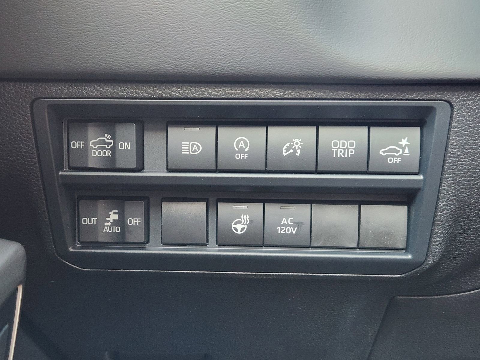 New 2026 Toyota Tundra Platinum image 22