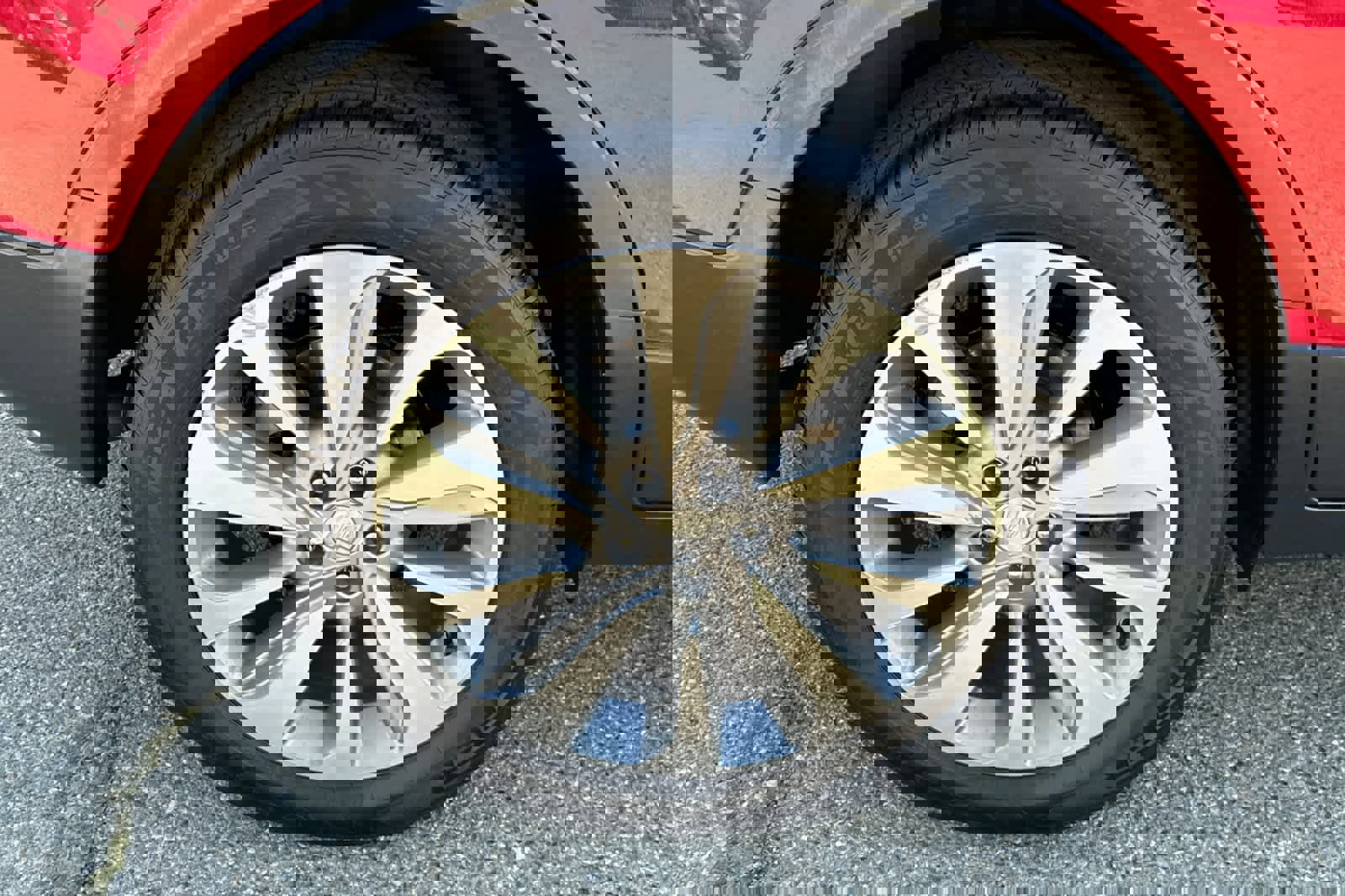 Used 2019 Buick Encore Preferred image 17