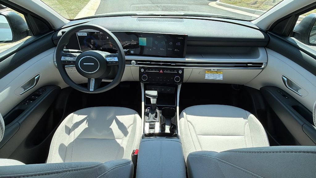 New 2026 Hyundai Tucson SEL image 24