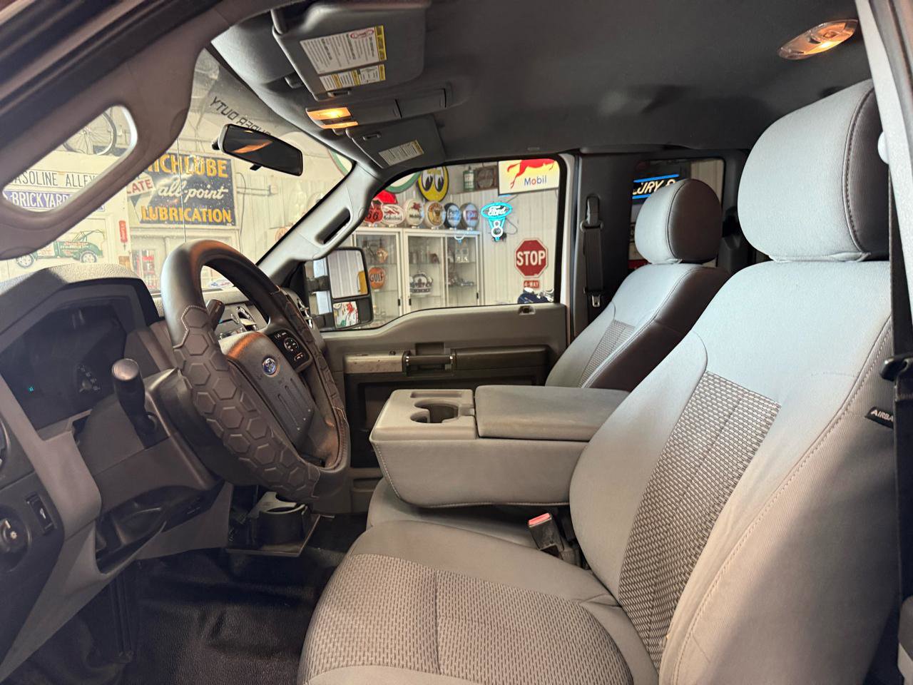 Used 2016 Ford F250 XLT image 11