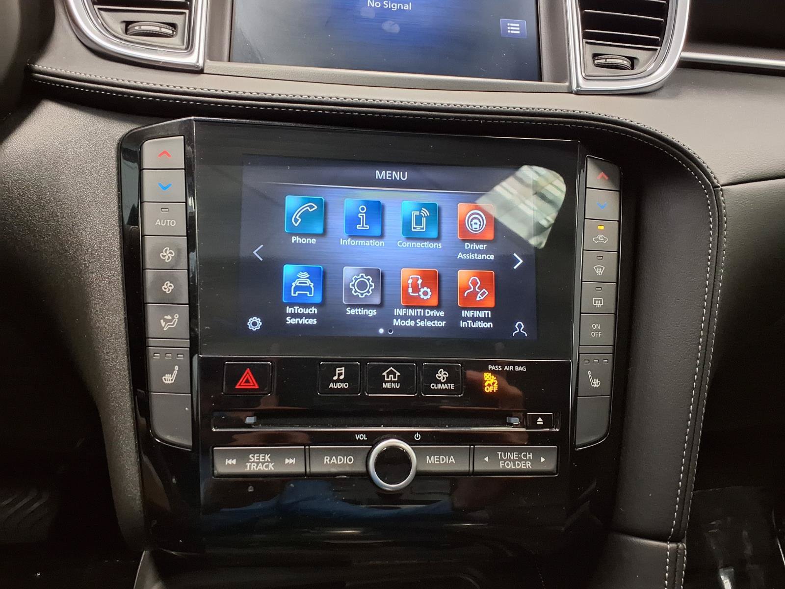 Used 2023 INFINITI QX50 Luxe FWD image 26