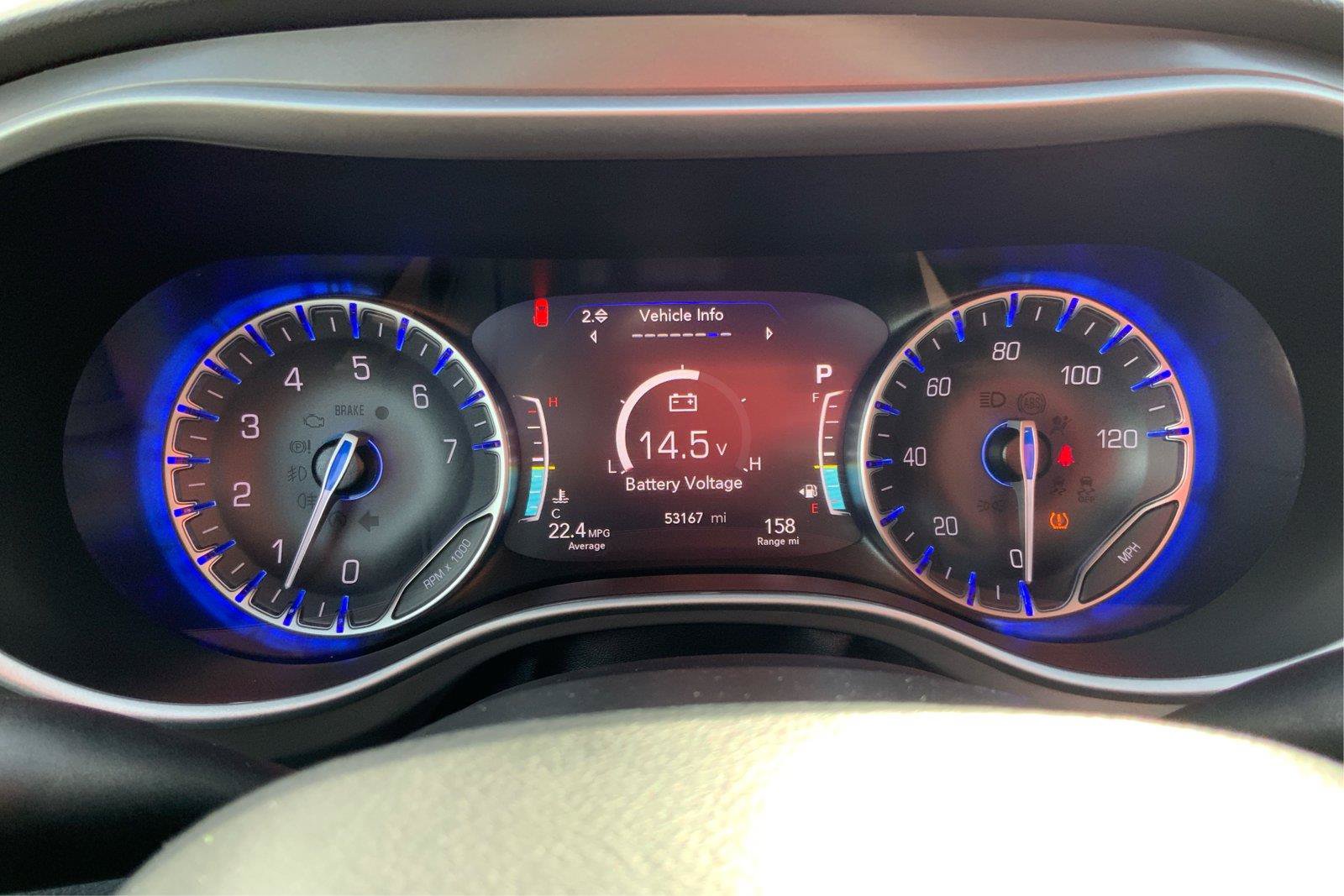 Used 2025 Chrysler Pacifica Select FWD image 15