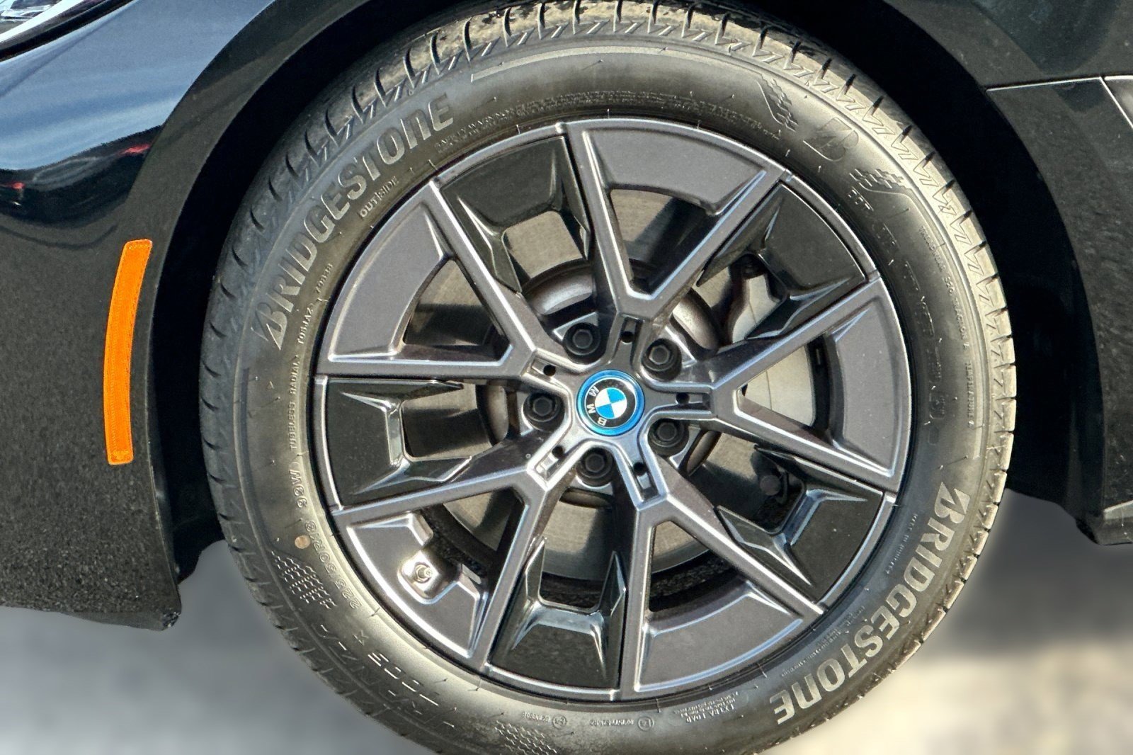 Certified 2023 BMW i4 eDrive35 w/ Premium Package image 12