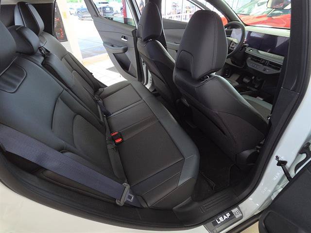 New 2026 Nissan Leaf SV+ w/ Illuminated Package FWD image 14