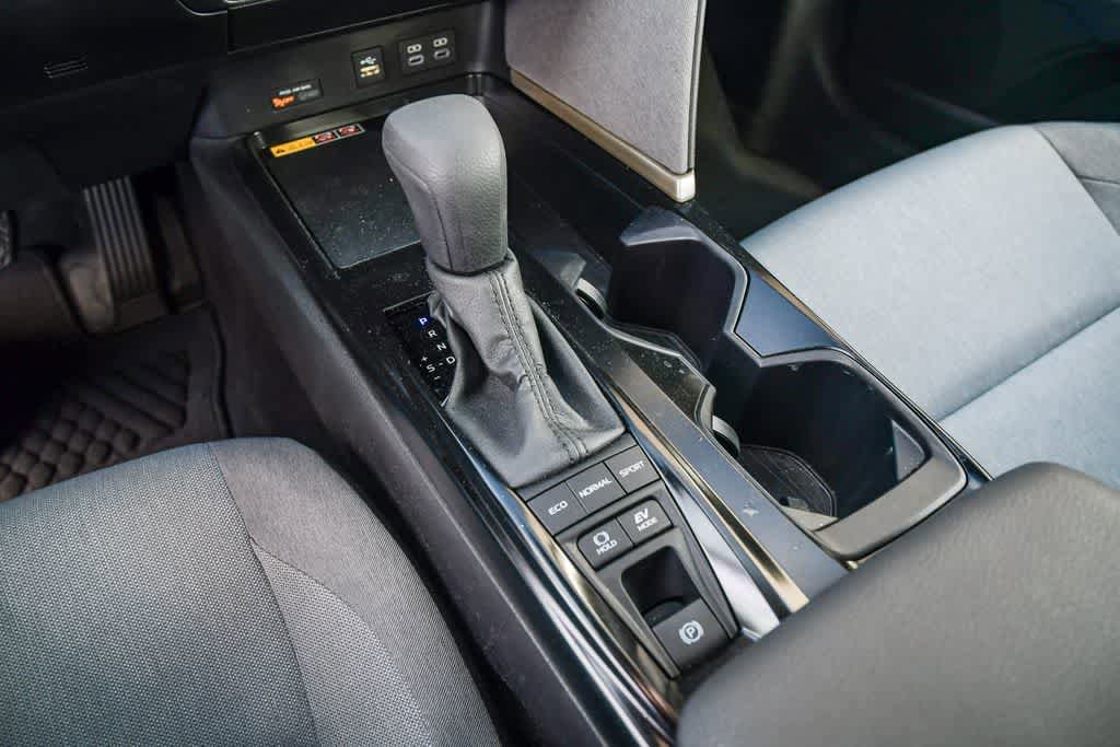 Used 2026 Toyota Camry LE FWD image 19