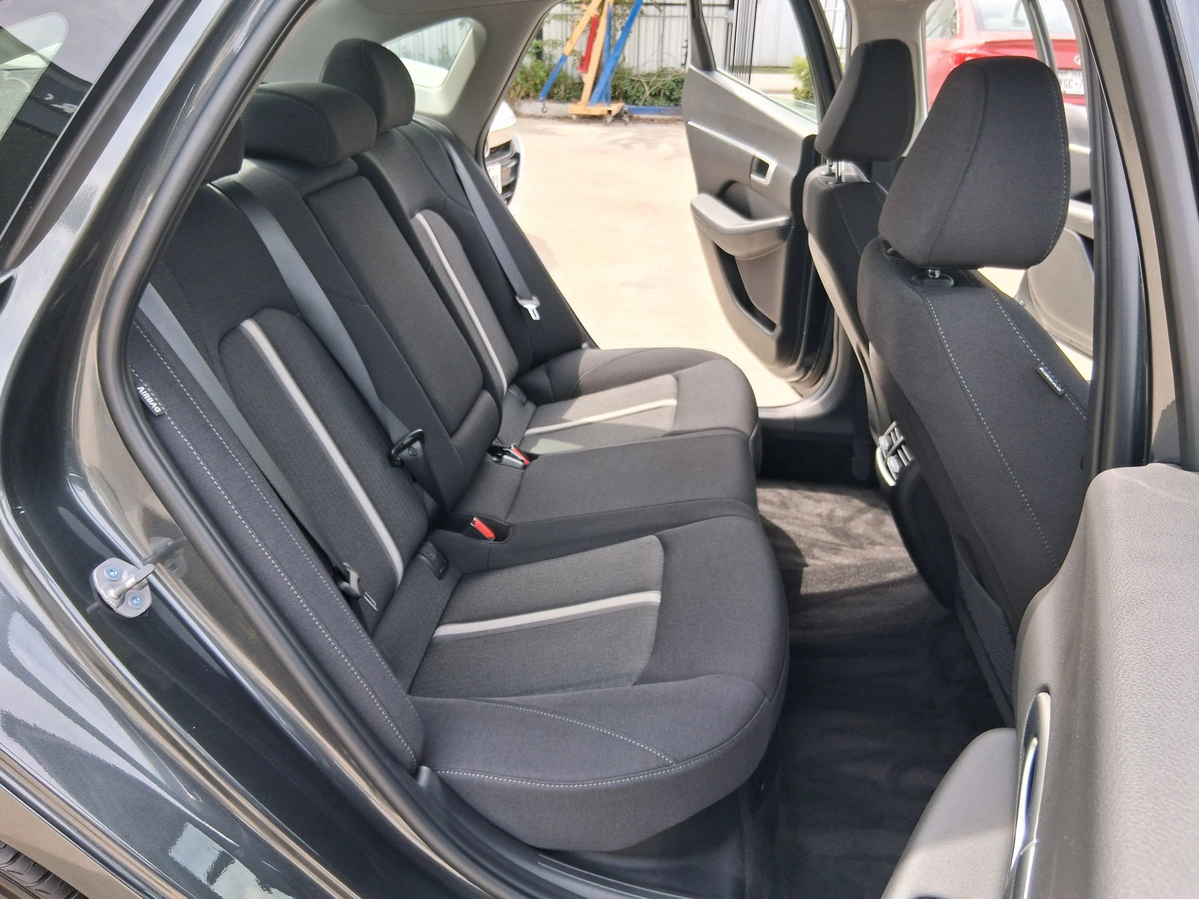 Used 2025 Hyundai Sonata SEL FWD image 33