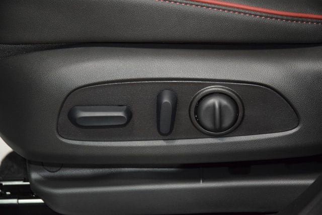New 2026 Chevrolet TrailBlazer RS w/ Convenience Package FWD image 40