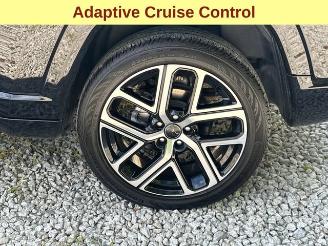 Used 2025 Jeep Compass Limited w/ Elite Group AWD/4WD image 9
