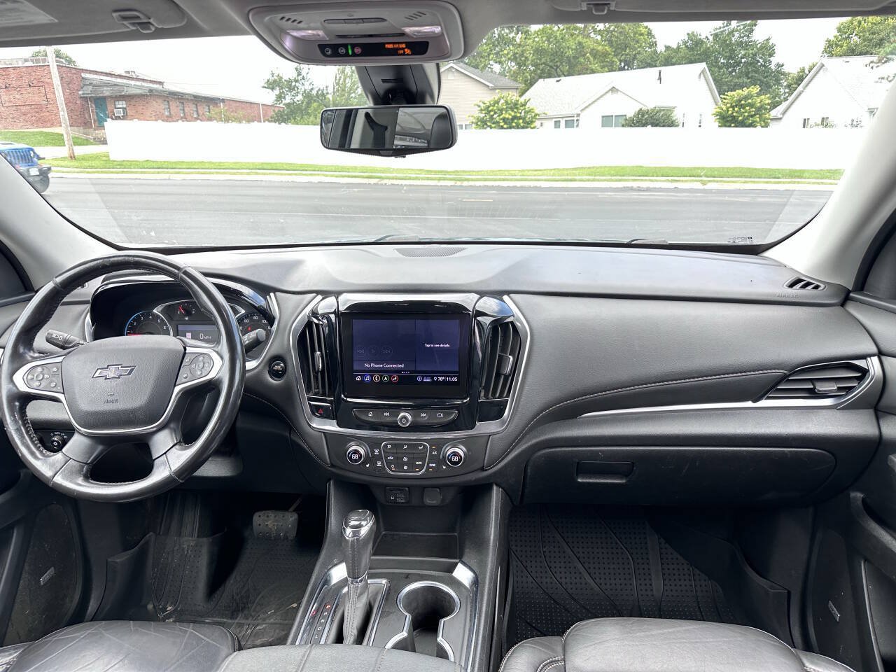 Used 2020 Chevrolet Traverse RS w/ LPO, Floor Liner Package AWD/4WD image 14