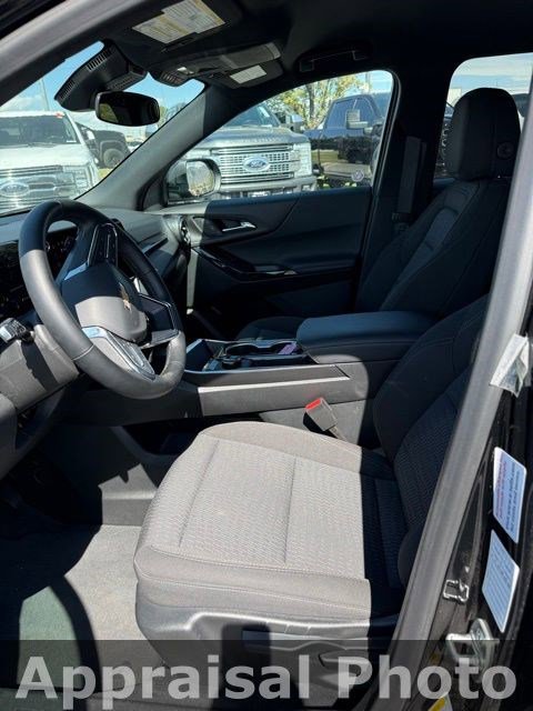 Used 2026 Chevrolet Equinox LT image 10